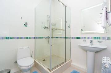 Фото номера Стандарт - Сити 2 Гостиница Капитан г. Анапа 4